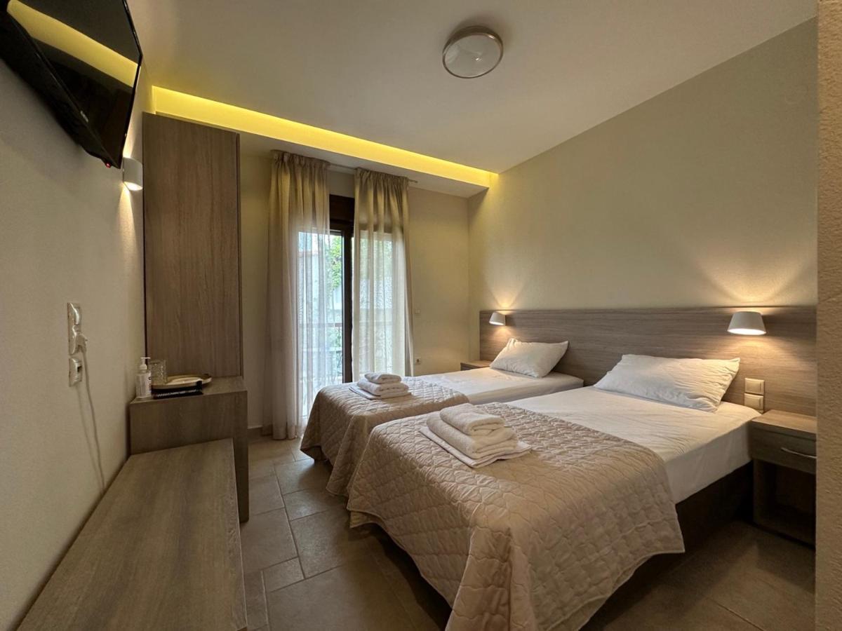 Yulia Luxury Apartments Ouranoupoli Exteriör bild