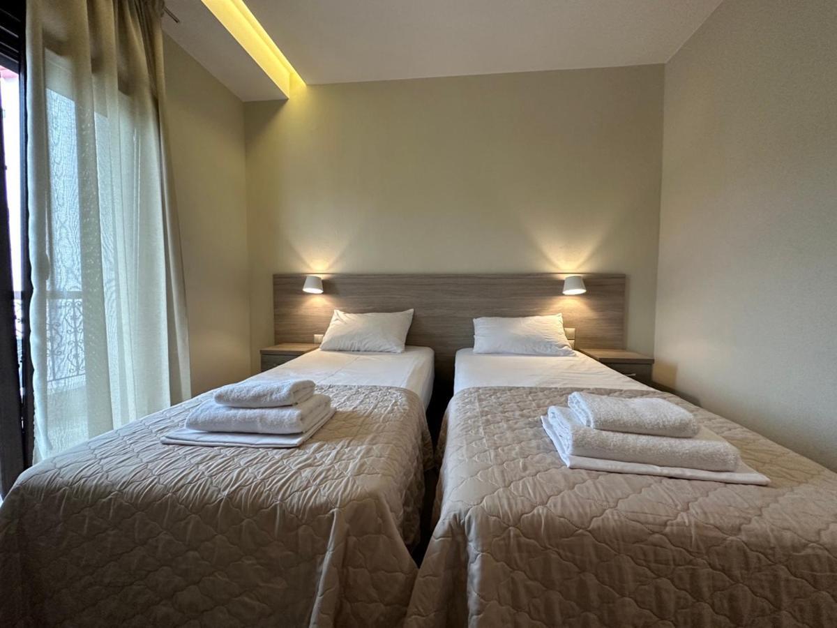 Yulia Luxury Apartments Ouranoupoli Exteriör bild