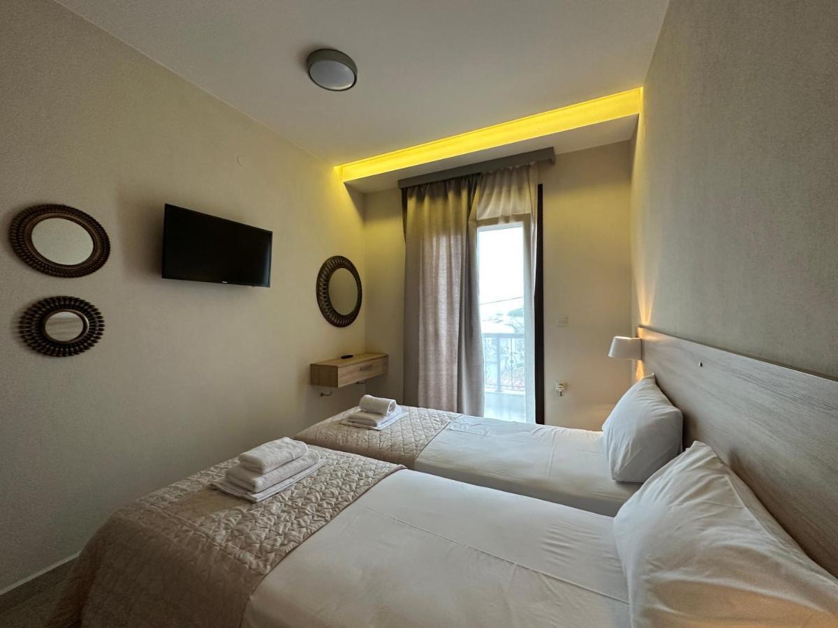 Yulia Luxury Apartments Ouranoupoli Exteriör bild